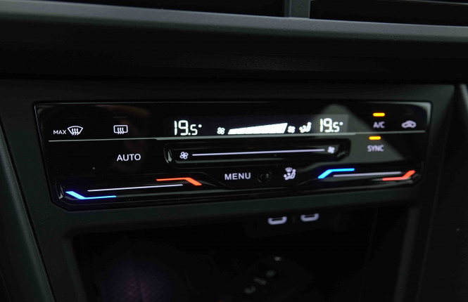 VOLKSWAGEN_VOLKSWAGEN_TAIGO_2653695_13.jpg VOLKSWAGEN_VOLKSWAGEN_TAIGO_2653695_13.jpg