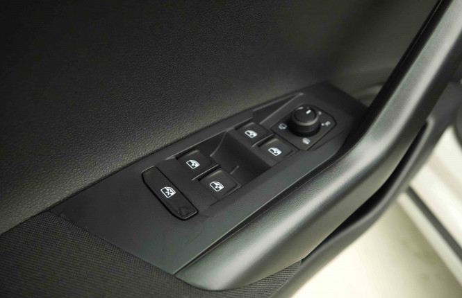 VOLKSWAGEN_VOLKSWAGEN_TAIGO_2654657_19.jpg