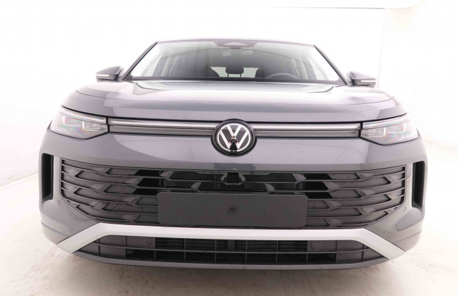 VOLKSWAGEN_VOLKSWAGEN_TAYRON_2549835_60.jpg