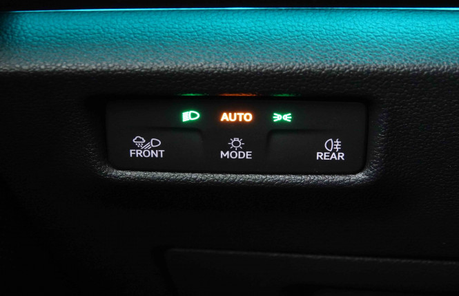 VOLKSWAGEN_VOLKSWAGEN_TAYRON_2654546_109.jpg