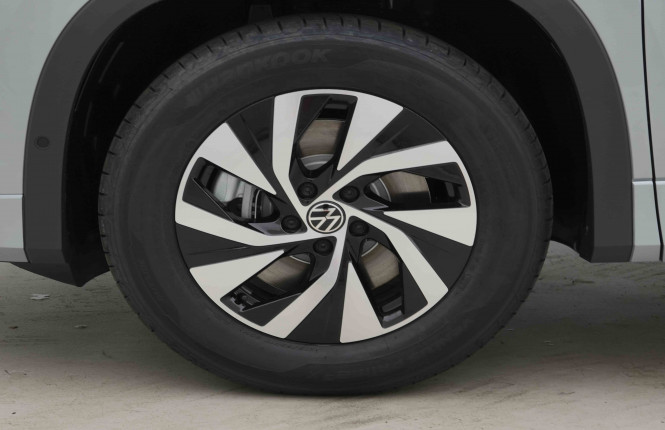VOLKSWAGEN_VOLKSWAGEN_TAYRON_2654829_23.jpg