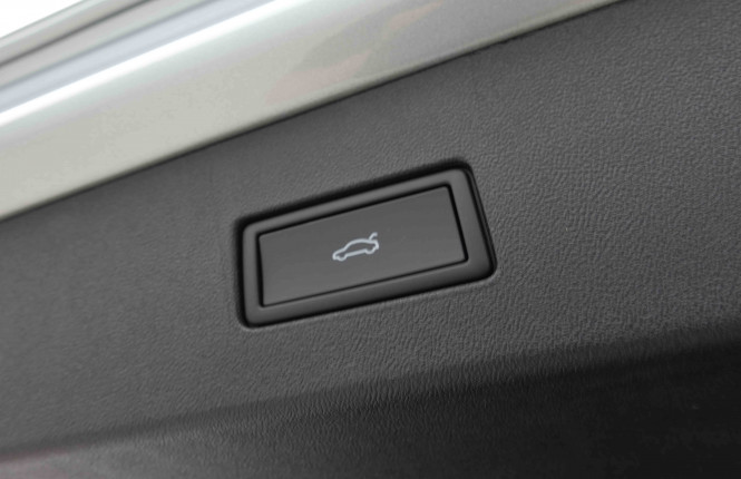 VOLKSWAGEN_VOLKSWAGEN_TAYRON_2654829_6.jpg