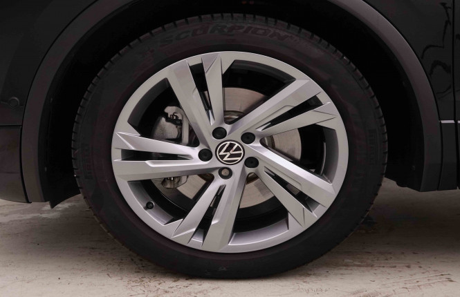 VOLKSWAGEN_VOLKSWAGEN_TIGUAN_2548621_23.jpg