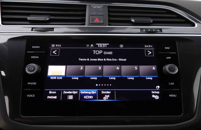 VOLKSWAGEN_VOLKSWAGEN_TIGUAN_2548713_12.jpg