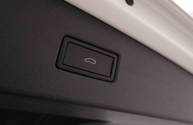 VOLKSWAGEN_VOLKSWAGEN_TIGUAN_2548713_6.jpg
