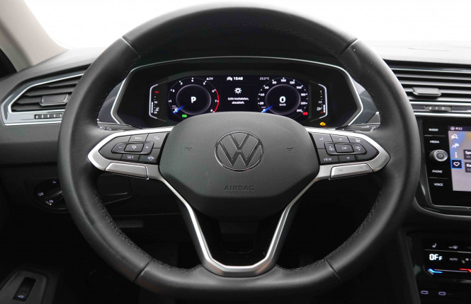 VOLKSWAGEN_VOLKSWAGEN_TIGUAN_2549748_9.jpg