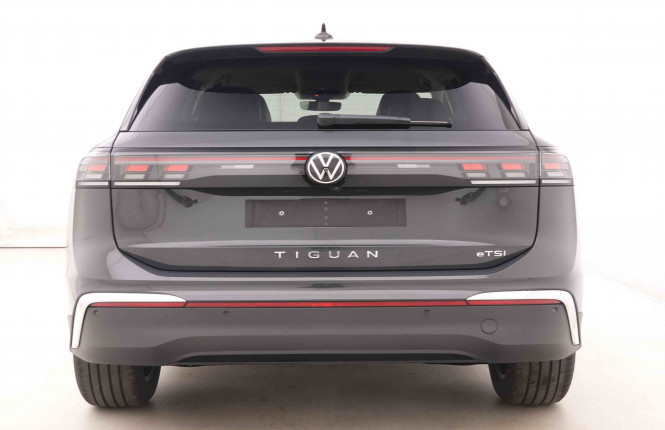 VOLKSWAGEN_VOLKSWAGEN_TIGUAN_2550657_31.jpg VOLKSWAGEN_VOLKSWAGEN_TIGUAN_2550657_31.jpg