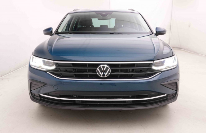 VOLKSWAGEN_VOLKSWAGEN_TIGUAN_2551053_23.jpg