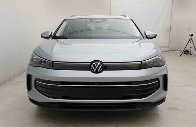VOLKSWAGEN_VOLKSWAGEN_TIGUAN_2652546_27.jpg