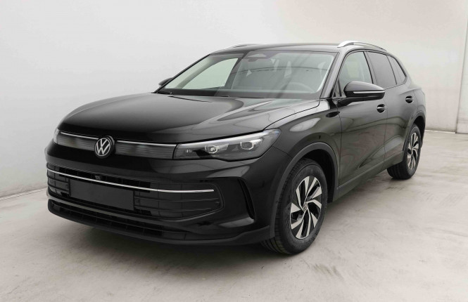 VOLKSWAGEN_VOLKSWAGEN_TIGUAN_2652550_26.jpg