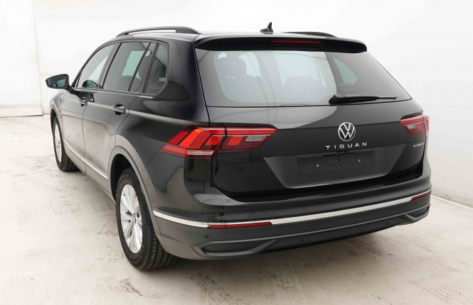 VOLKSWAGEN_VOLKSWAGEN_TIGUAN_2653384_29.jpg VOLKSWAGEN_VOLKSWAGEN_TIGUAN_2653384_29.jpg