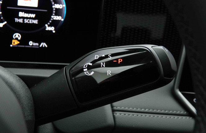 VOLKSWAGEN_VOLKSWAGEN_TIGUAN_2653515_18.jpg
