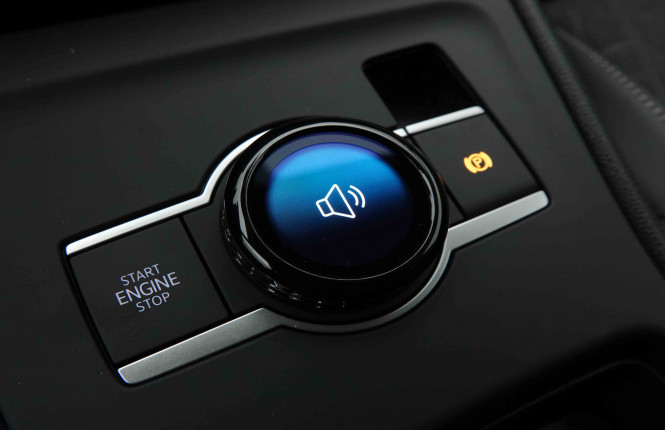VOLKSWAGEN_VOLKSWAGEN_TIGUAN_2654014_15.jpg