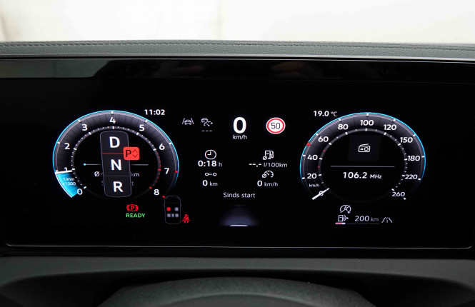 VOLKSWAGEN_VOLKSWAGEN_TIGUAN_2654014_16.jpg