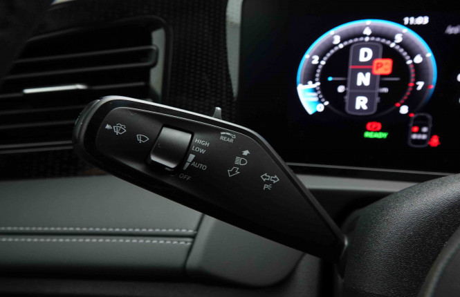 VOLKSWAGEN_VOLKSWAGEN_TIGUAN_2654014_17.jpg