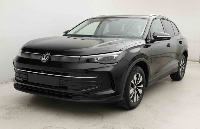 VOLKSWAGEN_VOLKSWAGEN_TIGUAN_2654014_26.jpg