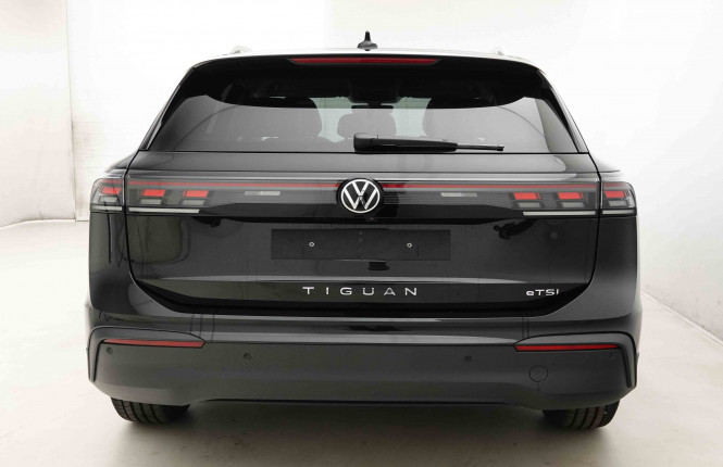 VOLKSWAGEN_VOLKSWAGEN_TIGUAN_2654014_30.jpg