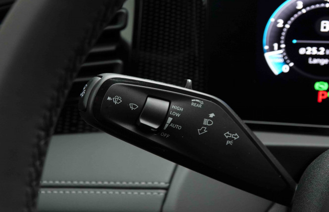 VOLKSWAGEN_VOLKSWAGEN_TIGUAN_2654015_16.jpg
