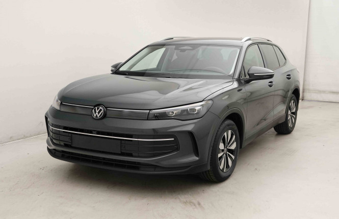 VOLKSWAGEN_VOLKSWAGEN_TIGUAN_2654015_25.jpg