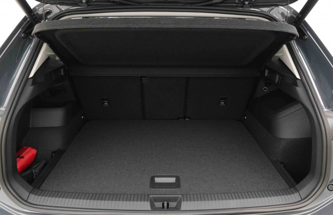 VOLKSWAGEN_VOLKSWAGEN_TIGUAN_2654015_5.jpg
