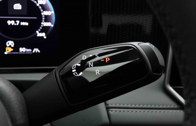 VOLKSWAGEN_VOLKSWAGEN_TIGUAN_2654016_17.jpg
