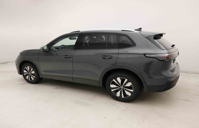 VOLKSWAGEN_VOLKSWAGEN_TIGUAN_2654016_27.jpg