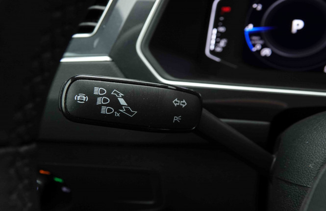 VOLKSWAGEN_VOLKSWAGEN_TIGUAN_2654206_15.jpg