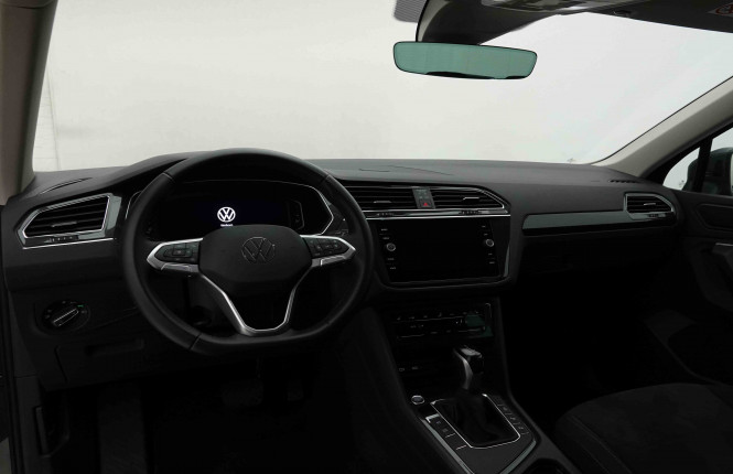 VOLKSWAGEN_VOLKSWAGEN_TIGUAN_2654206_8.jpg