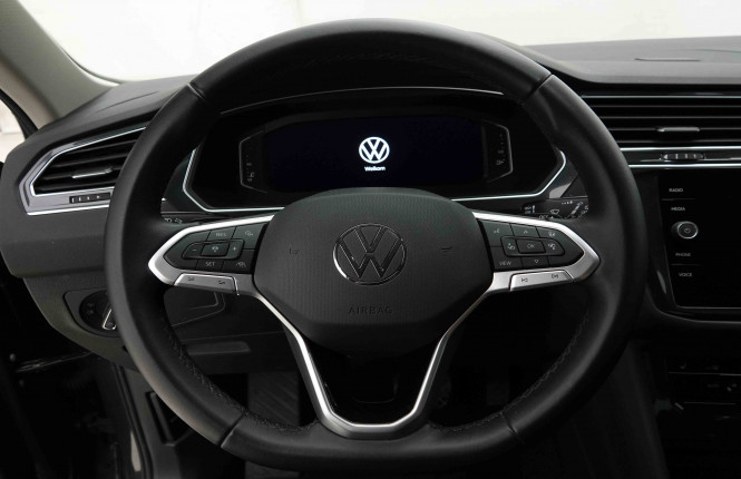 VOLKSWAGEN_VOLKSWAGEN_TIGUAN_2654206_9.jpg