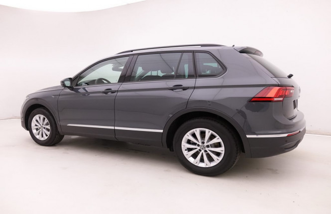 VOLKSWAGEN_VOLKSWAGEN_TIGUAN_2654292_24.jpg