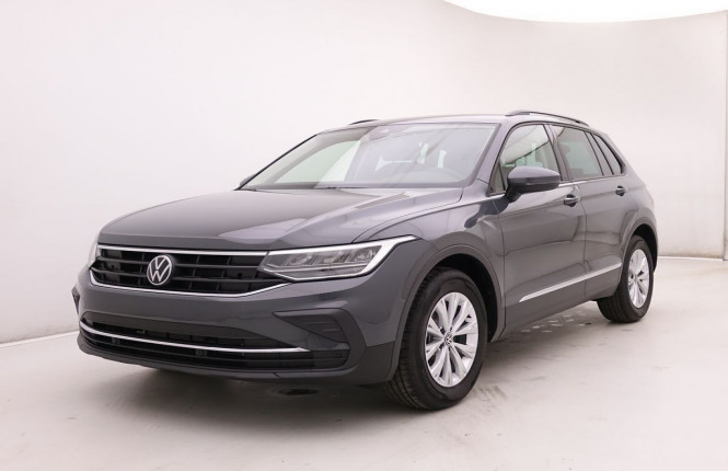 VOLKSWAGEN_VOLKSWAGEN_TIGUAN_2654292_49.jpg
