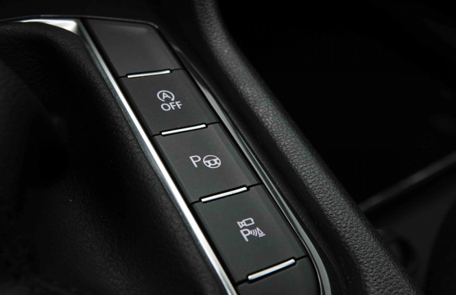 VOLKSWAGEN_VOLKSWAGEN_TIGUAN_2654577_15.jpg VOLKSWAGEN_VOLKSWAGEN_TIGUAN_2654577_15.jpg