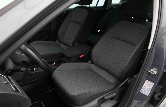 VOLKSWAGEN_VOLKSWAGEN_TIGUAN_2654577_7.jpg VOLKSWAGEN_VOLKSWAGEN_TIGUAN_2654577_7.jpg