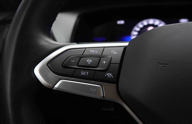 VOLKSWAGEN_VOLKSWAGEN_T_CROSS_2549634_18.jpg