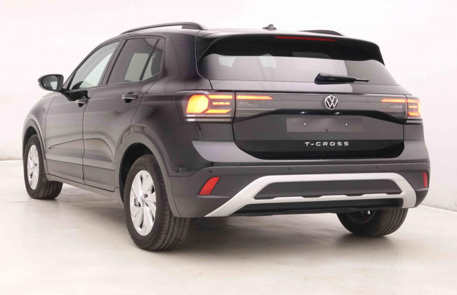 VOLKSWAGEN_VOLKSWAGEN_T_CROSS_2549664_27.jpg