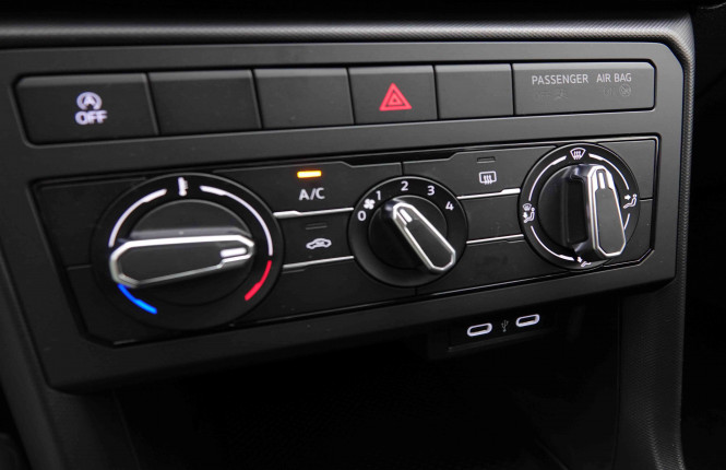 VOLKSWAGEN_VOLKSWAGEN_T_CROSS_2551142_12.jpg VOLKSWAGEN_VOLKSWAGEN_T_CROSS_2551142_12.jpg