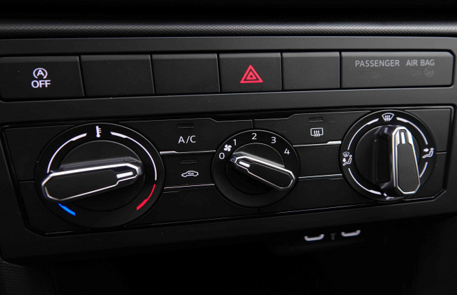 VOLKSWAGEN_VOLKSWAGEN_T_CROSS_2551148_12.jpg VOLKSWAGEN_VOLKSWAGEN_T_CROSS_2551148_12.jpg