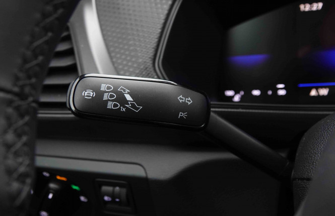 VOLKSWAGEN_VOLKSWAGEN_T_CROSS_2551149_14.jpg VOLKSWAGEN_VOLKSWAGEN_T_CROSS_2551149_14.jpg