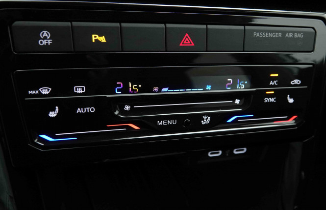 VOLKSWAGEN_VOLKSWAGEN_T_CROSS_2653072_13.jpg