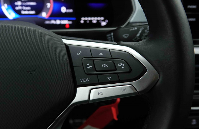 VOLKSWAGEN_VOLKSWAGEN_T_CROSS_2653072_18.jpg