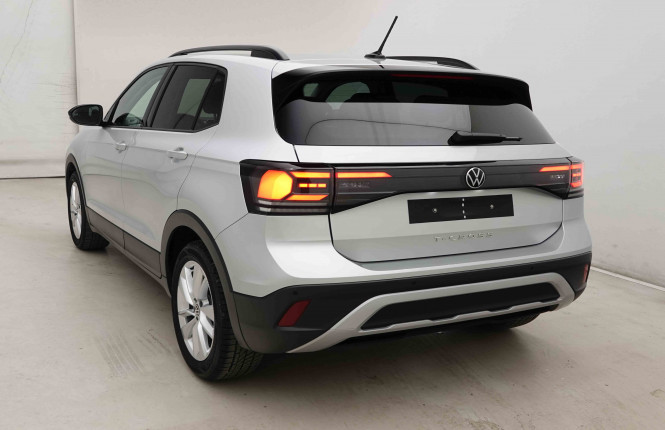 VOLKSWAGEN_VOLKSWAGEN_T_CROSS_2653072_26.jpg