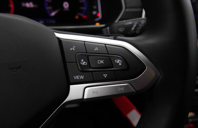 VOLKSWAGEN_VOLKSWAGEN_T_CROSS_2653242_16.jpg