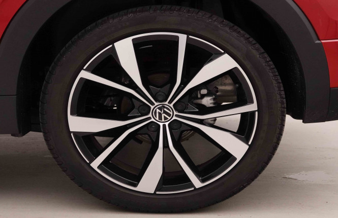 VOLKSWAGEN_VOLKSWAGEN_T_CROSS_2653242_19.jpg
