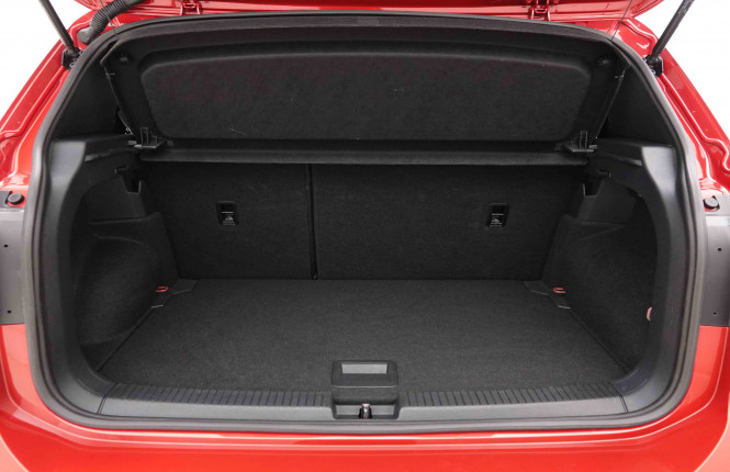 VOLKSWAGEN_VOLKSWAGEN_T_CROSS_2653242_32.jpg