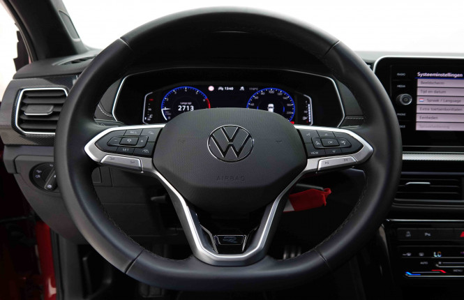 VOLKSWAGEN_VOLKSWAGEN_T_CROSS_2653242_36.jpg