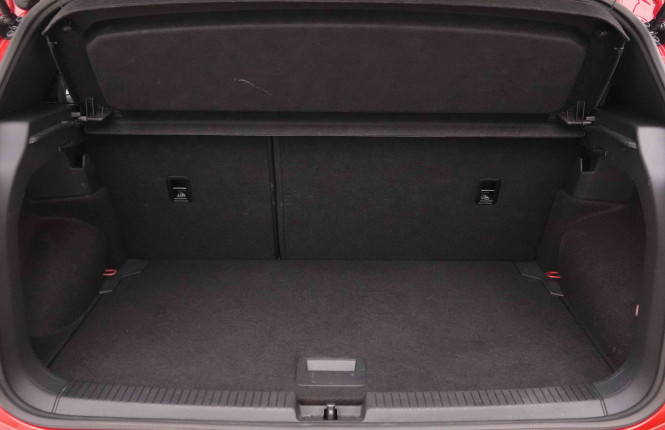 VOLKSWAGEN_VOLKSWAGEN_T_CROSS_2653242_56.jpg