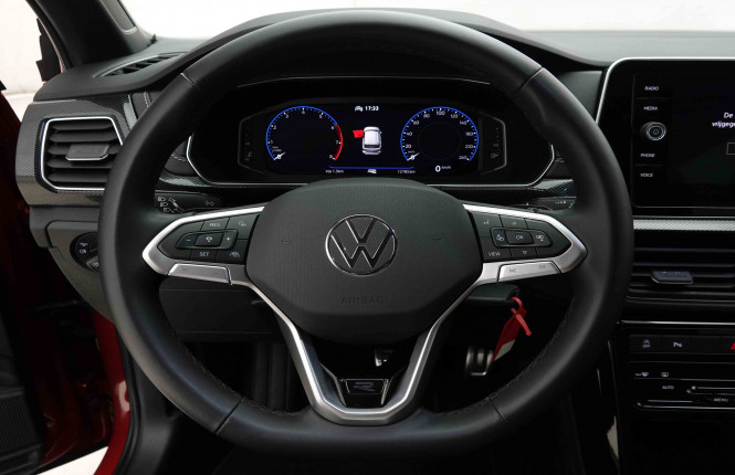 VOLKSWAGEN_VOLKSWAGEN_T_CROSS_2653243_60.jpg VOLKSWAGEN_VOLKSWAGEN_T_CROSS_2653243_60.jpg