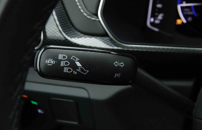 VOLKSWAGEN_VOLKSWAGEN_T_CROSS_2653244_14.jpg
