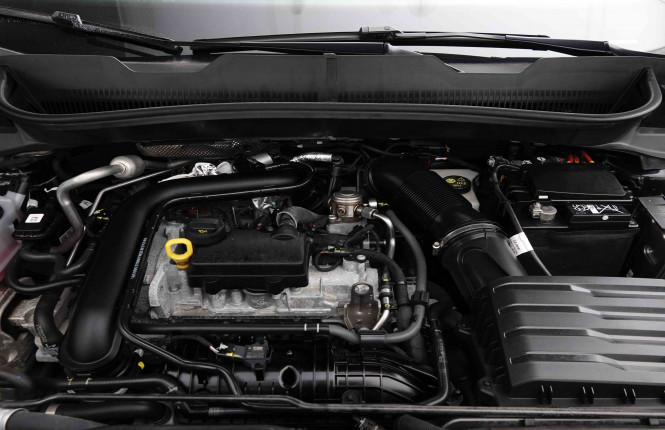 VOLKSWAGEN_VOLKSWAGEN_T_CROSS_2653244_21.jpg