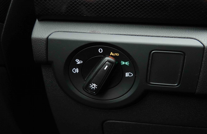 VOLKSWAGEN_VOLKSWAGEN_T_CROSS_2653621_18.jpg VOLKSWAGEN_VOLKSWAGEN_T_CROSS_2653621_18.jpg